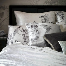 Load image into Gallery viewer, Antara Duvet Cover
